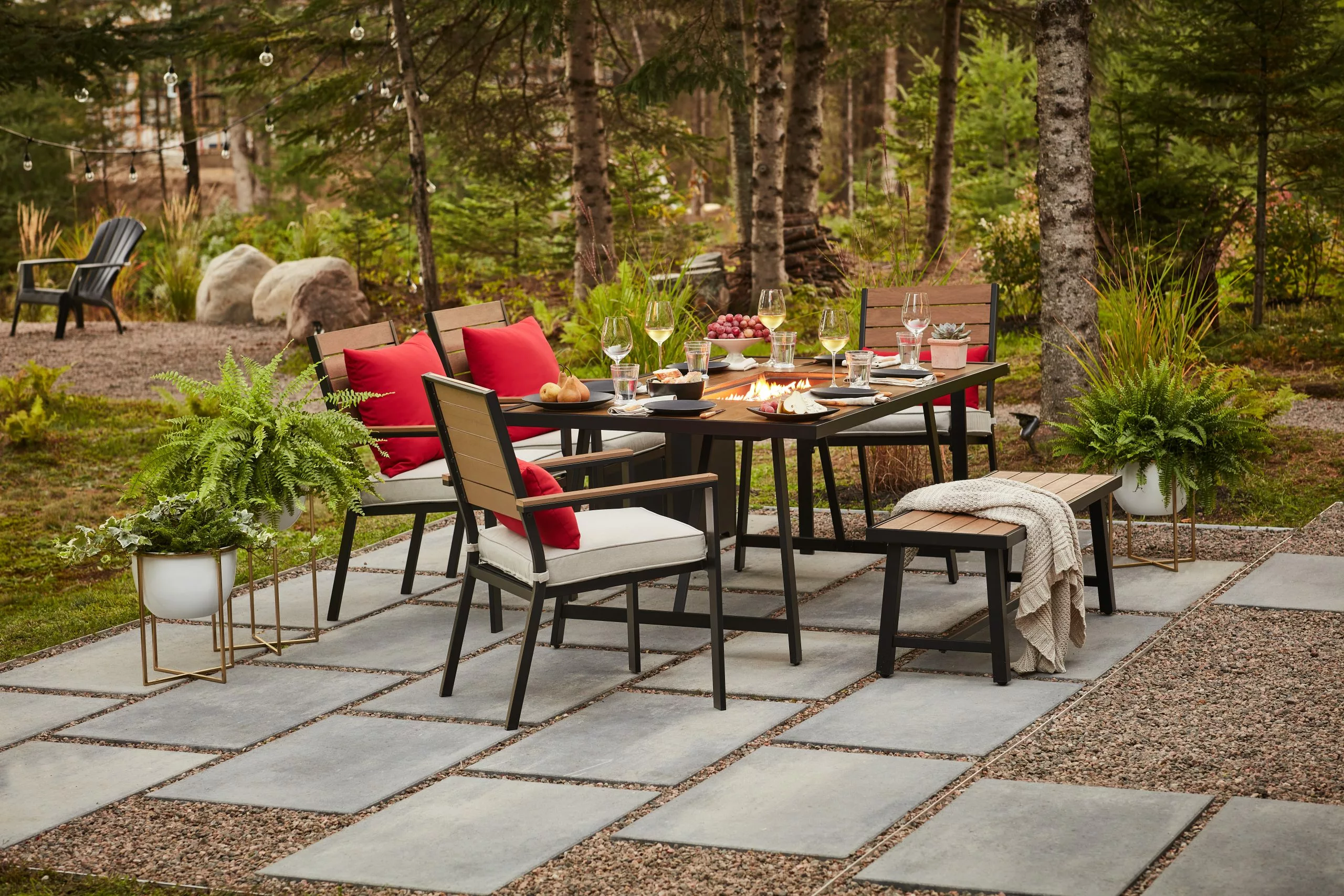 Allen + Roth Planter With Stand - 12.4-in X 15.2-in - White And Gold 3 Allen + Roth Planter With Stand - 12.4-in X 15.2-in - White And Gold - Image 3